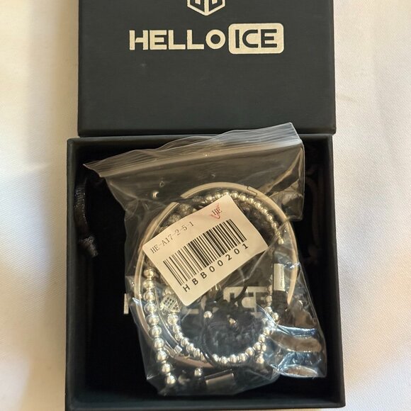 Hello Ice Hello Ice  3 Piece Bracelet Set + Roman Numeral Bangle - Picture 7 of 7